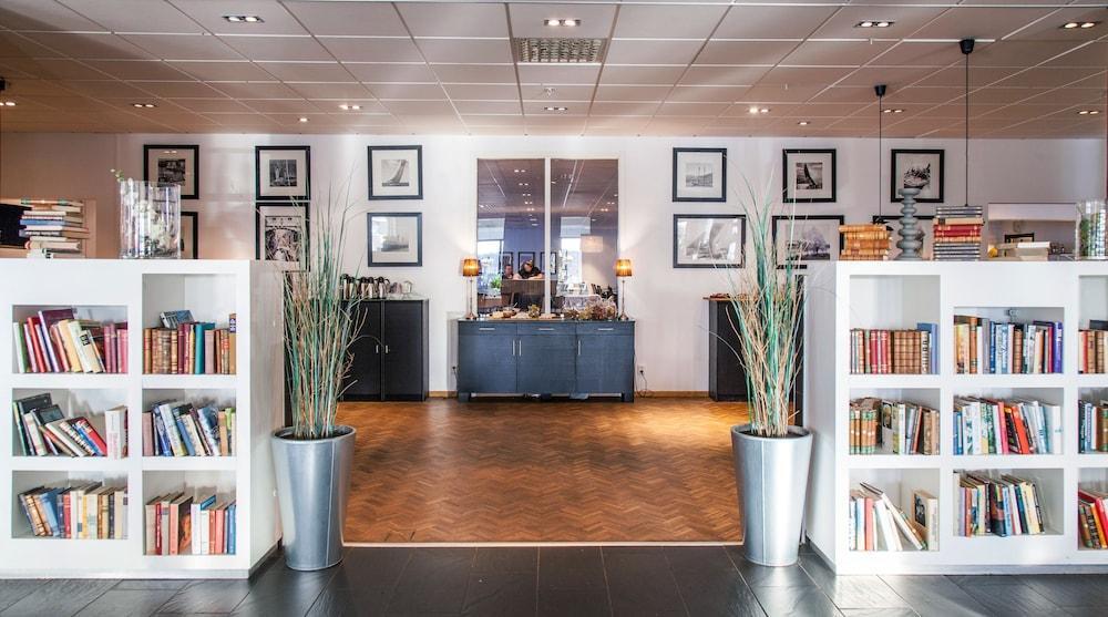 Quality Hotel Vaenersborg Bagian luar foto